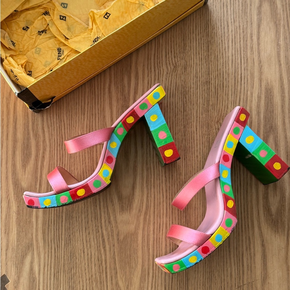 90’s vintage Fendi Heels
